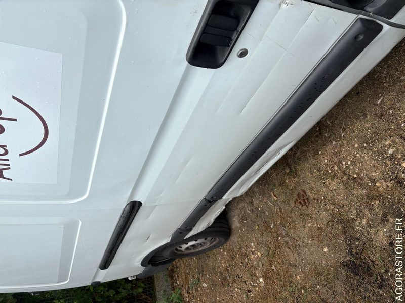 RENAULT MASTER - 2008 - 117876 KM - Panel van: picture 5 RENAULT MASTER - 2008 - 117876 KM - Panel van: picture 5