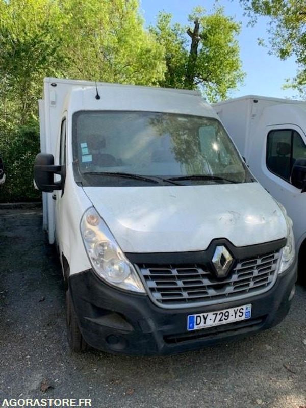 RENAULT MASTER DY729YS 2016 - 95000Kms - Panel van: picture 2 RENAULT MASTER DY729YS 2016 - 95000Kms - Panel van: picture 2