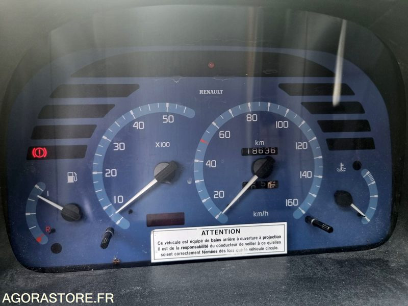 Panel van RENAULT MASTER L2H2 - CL 646 AB - 118636 Kms: picture 7 Panel van RENAULT MASTER L2H2 - CL 646 AB - 118636 Kms: picture 7