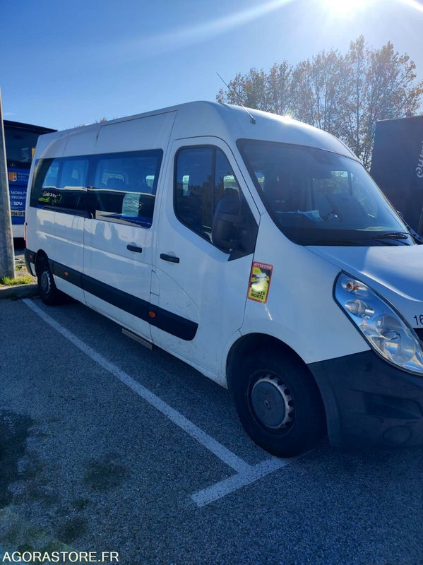 RENAULT MASTER N°167038 - School bus: picture 2 RENAULT MASTER N°167038 - School bus: picture 2