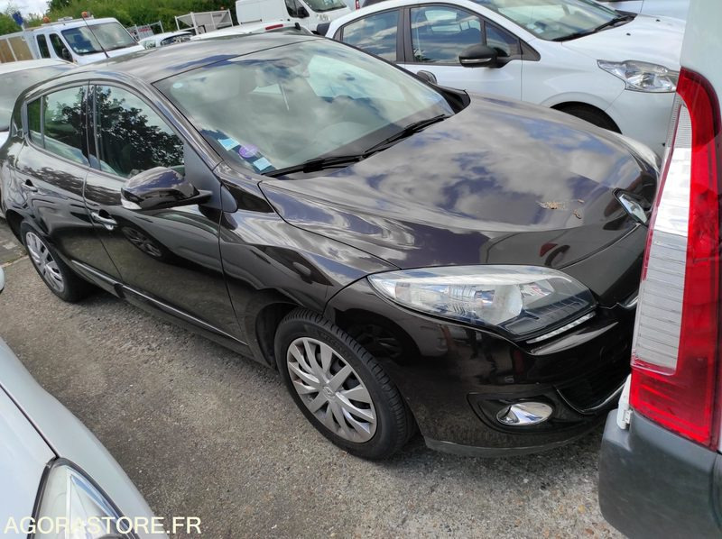 RENAULT MEGANE - Car: picture 2 RENAULT MEGANE - Car: picture 2