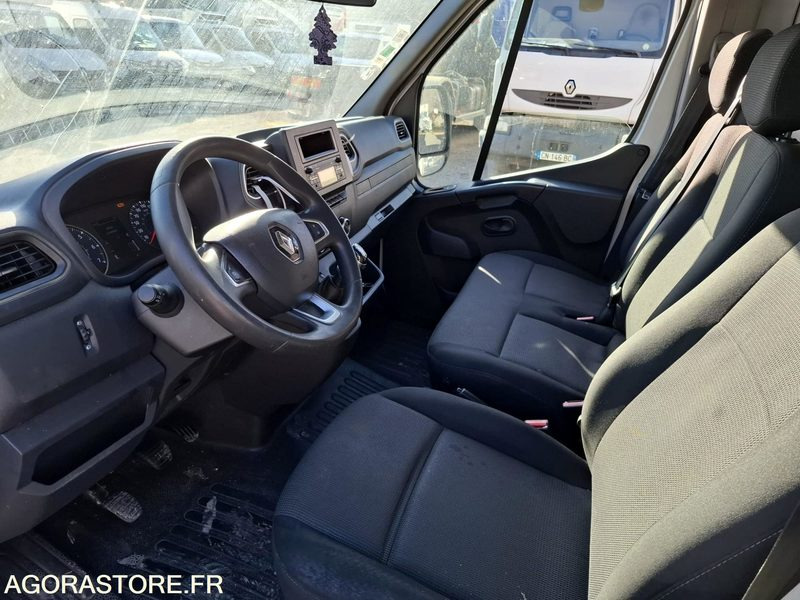 RENAULT Master Frigo 145.35 - Juin 2020 - 102 000 KMS - Refrigerated van: picture 5 RENAULT Master Frigo 145.35 - Juin 2020 - 102 000 KMS - Refrigerated van: picture 5