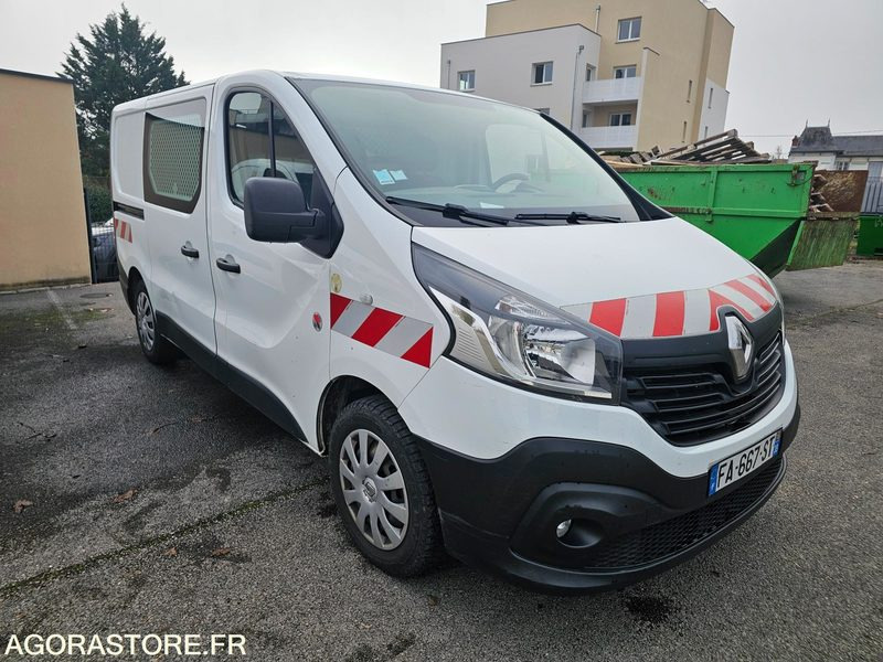 RENAULT TRAFIC - 2018 - 173355KM - FA667ST - Panel van: picture 2 RENAULT TRAFIC - 2018 - 173355KM - FA667ST - Panel van: picture 2