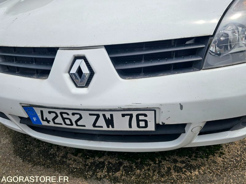 Car Renault Clio - 2008 - 168002km - 4262ZW76: picture 17