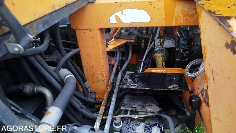 Renault Ergos 100 - 2001 - 11860h - 161ASD31 - Farm tractor: picture 3 Renault Ergos 100 - 2001 - 11860h - 161ASD31 - Farm tractor: picture 3