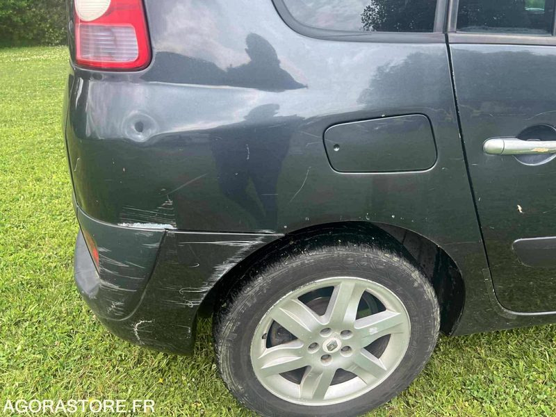 Renault Espace 4 2,2L DCI - Car: picture 2 Renault Espace 4 2,2L DCI - Car: picture 2