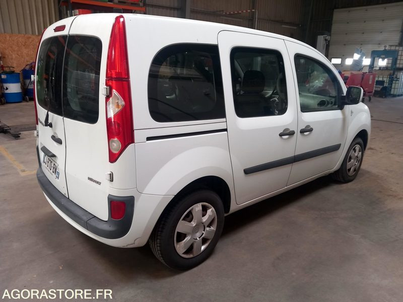 Renault Kango 5 places DCI - Car: picture 4 Renault Kango 5 places DCI - Car: picture 4