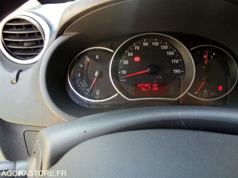 Small van Renault Kangoo 1.5 dci  90 CV - 2019 - 167970 kms: picture 9