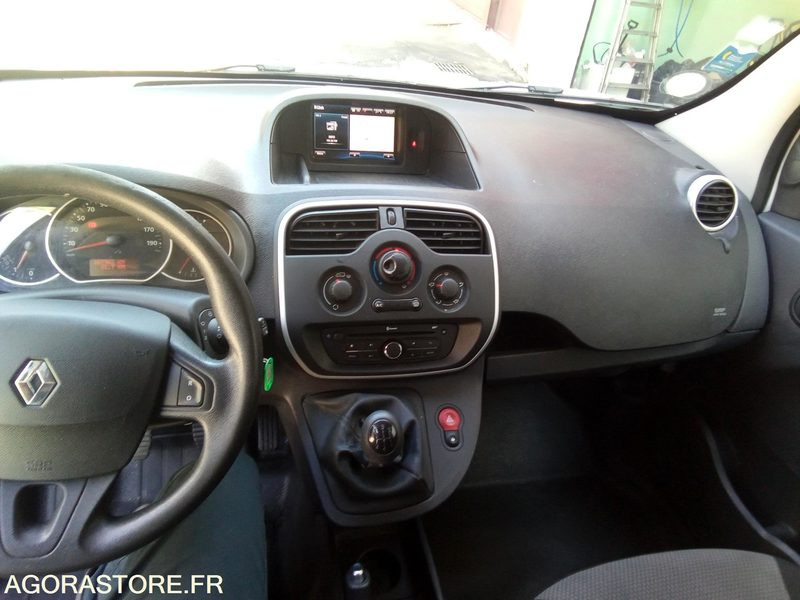 Small van Renault Kangoo 1.5 dci  90 CV - 2019 - 167970 kms: picture 10