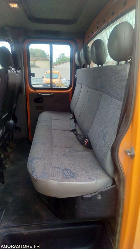 Renault - Master - 2003 - 507719 kms - Tipper van: picture 3 Renault - Master - 2003 - 507719 kms - Tipper van: picture 3