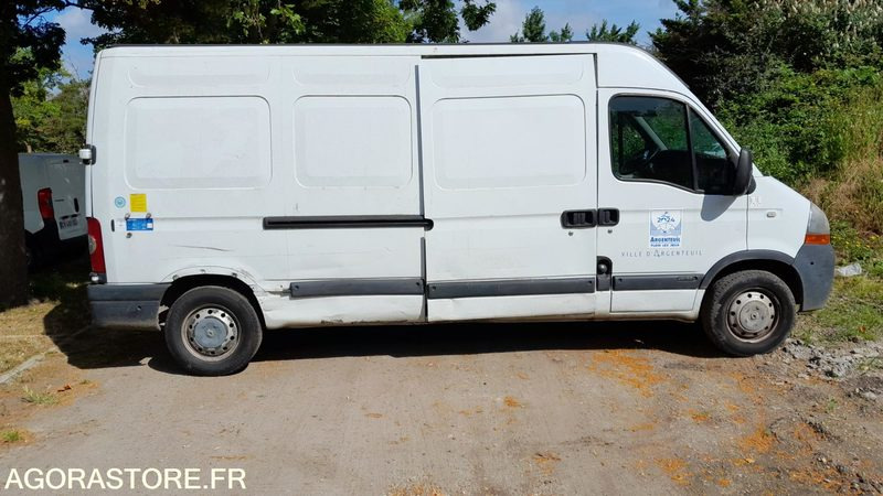 Renault Master - 2006 - 65000kms - BY788VM - BATTERIE HS - Panel van: picture 5 Renault Master - 2006 - 65000kms - BY788VM - BATTERIE HS - Panel van: picture 5