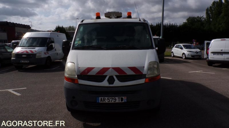 Renault Master AR-579-TD (ASST) - Panel van: picture 2 Renault Master AR-579-TD (ASST) - Panel van: picture 2