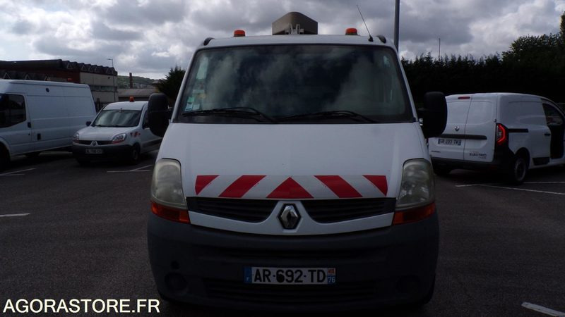 Renault Master AR-692-TD (ASST) - Panel van: picture 2 Renault Master AR-692-TD (ASST) - Panel van: picture 2