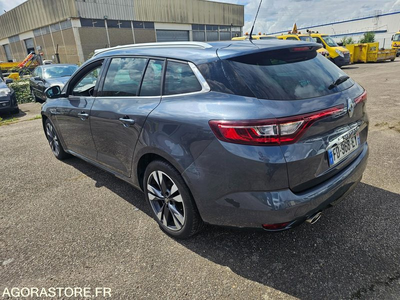 Renault Mégane - 2019 - 170446km - FD968EY - Station wagon: picture 4 Renault Mégane - 2019 - 170446km - FD968EY - Station wagon: picture 4