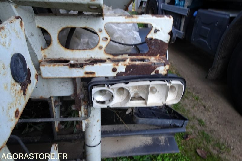 Renault Midlum 220 DXI - Car: picture 4 Renault Midlum 220 DXI - Car: picture 4