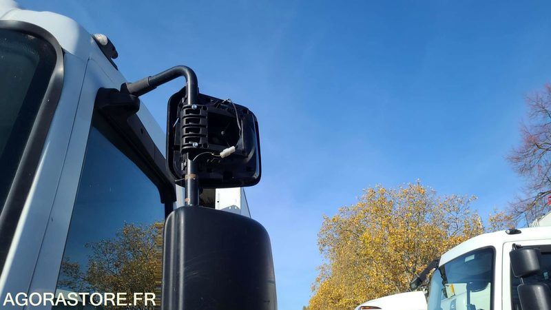 Renault Midlum 240 - 2009 - 196541kms - 156BFD67 - Garbage truck: picture 4 Renault Midlum 240 - 2009 - 196541kms - 156BFD67 - Garbage truck: picture 4