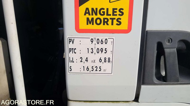 Renault Midlum 240 - 2009 - 196541kms - 156BFD67 - Garbage truck: picture 5 Renault Midlum 240 - 2009 - 196541kms - 156BFD67 - Garbage truck: picture 5