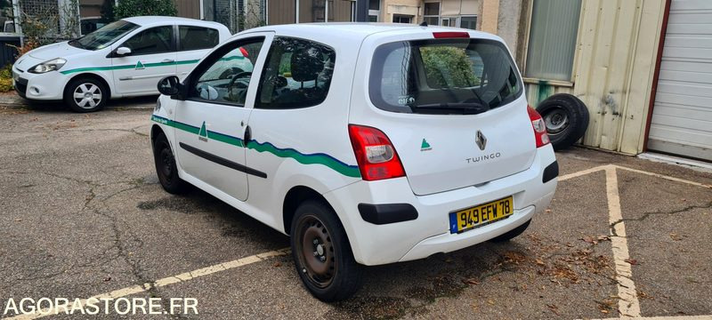 Renault Twingo 1.2l 16v - Car: picture 4 Renault Twingo 1.2l 16v - Car: picture 4