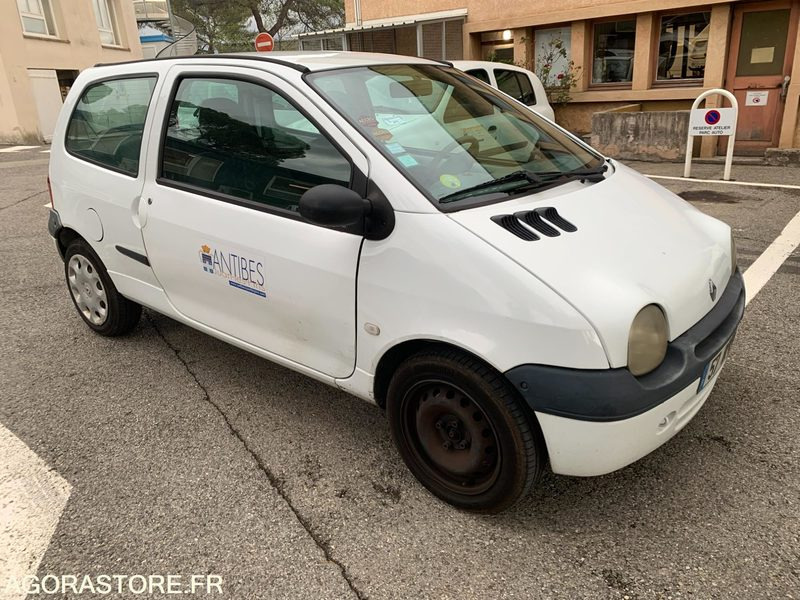 Renault Twingo - 2006 - 148 456 kms - 57 BPW 06 - Car: picture 3 Renault Twingo - 2006 - 148 456 kms - 57 BPW 06 - Car: picture 3