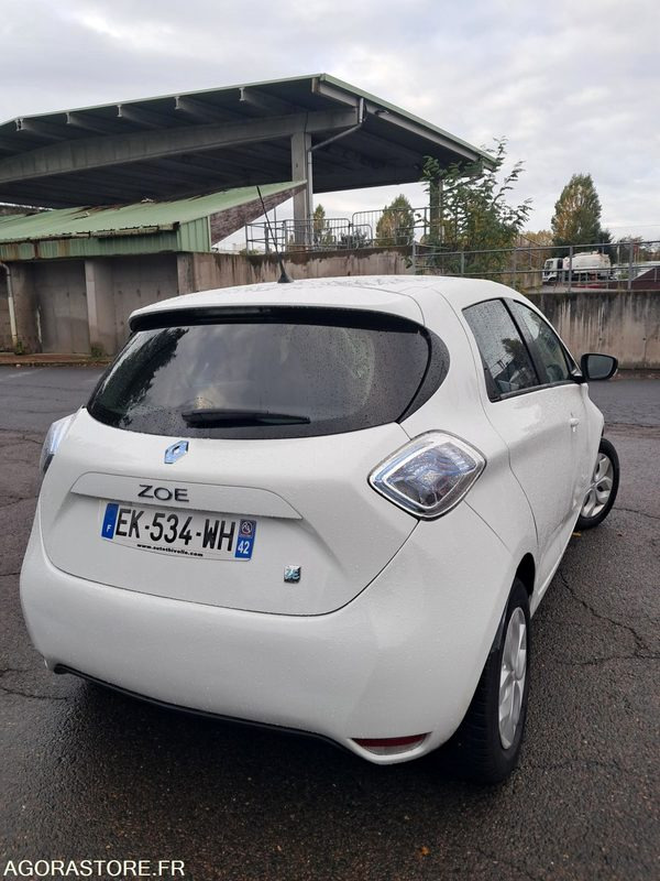 Renault ZOE EK-534-WH - Car: picture 2 Renault ZOE EK-534-WH - Car: picture 2
