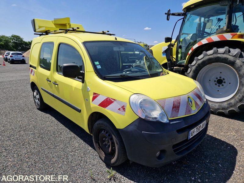 Renault kangoo- AH768AH - Small van: picture 2 Renault kangoo- AH768AH - Small van: picture 2
