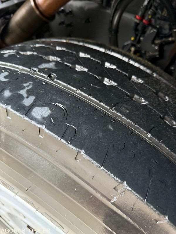 Renault porteur C460 Ampliroll Grue 6x2 remorquant - Hook lift truck: picture 5 Renault porteur C460 Ampliroll Grue 6x2 remorquant - Hook lift truck: picture 5