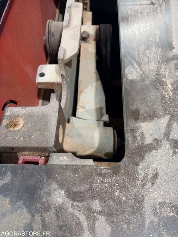 Scie circulaire sur table - Tool/ Equipment: picture 3 Scie circulaire sur table - Tool/ Equipment: picture 3