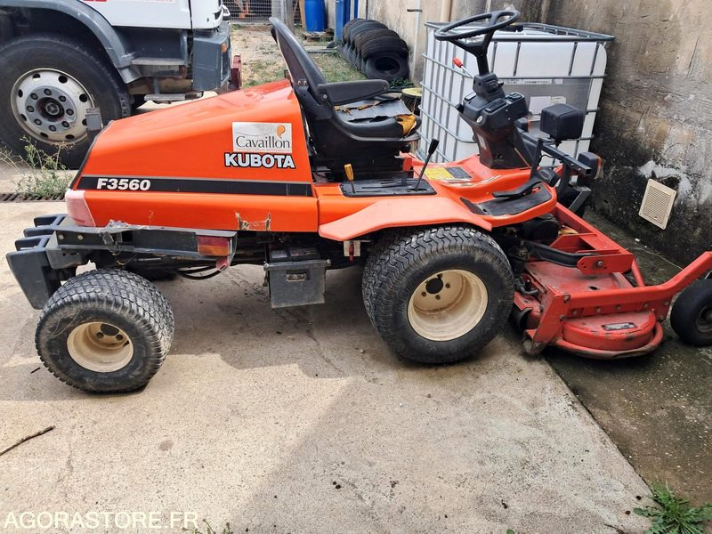 TONDEUSE AUTOPORTEE FRONTALE F3560 KUBOTA - Garden mower: picture 2 TONDEUSE AUTOPORTEE FRONTALE F3560 KUBOTA - Garden mower: picture 2