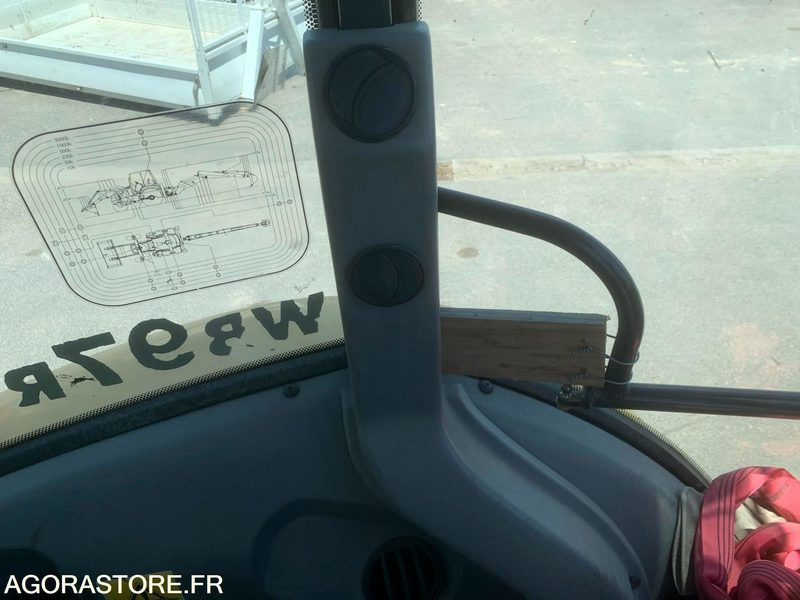 Backhoe loader TRACTOPELLE | KOMATSU WB97R | 4358 heures: picture 11