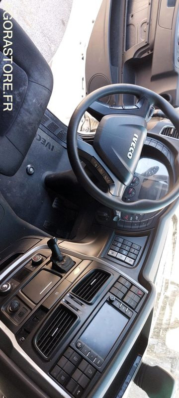 Tracteur Iveco Stralis AS440S40T/P CNG NON ROULANT - 2019 - 485270 kms (41515) - Tractor unit: picture 4 Tracteur Iveco Stralis AS440S40T/P CNG NON ROULANT - 2019 - 485270 kms (41515) - Tractor unit: picture 4