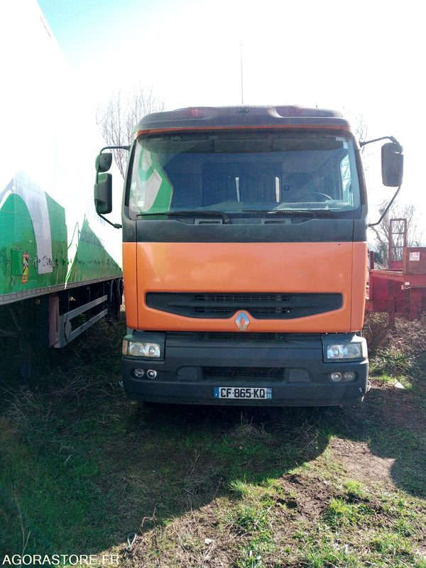 Tracteur Renault 420 DCI - Tractor unit: picture 1 Tracteur Renault 420 DCI - Tractor unit: picture 1