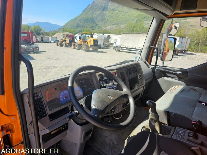 Camion Renault Midlum 4x4 - 2005 - 210000km on lease Camion Renault Midlum 4x4 - 2005 - 210000km: picture 6