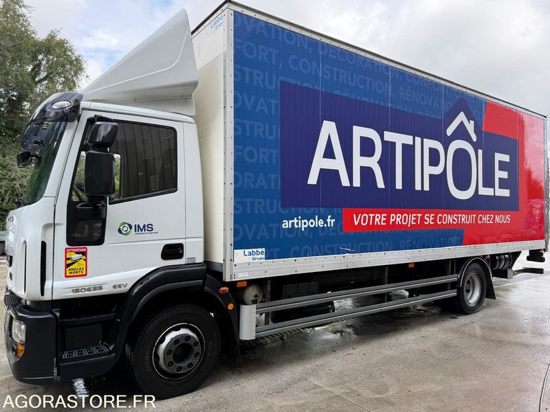 IVECO porteur Fourgon 4x2 EEV 150E25 250ch Boite Auto - Truck: picture 1 IVECO porteur Fourgon 4x2 EEV 150E25 250ch Boite Auto - Truck: picture 1