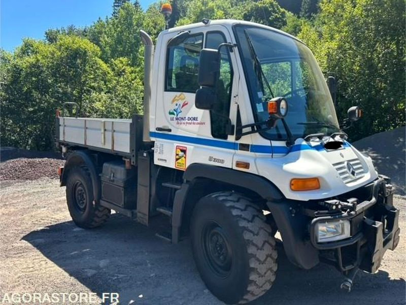 MERCEDES UNIMOG U300 - Truck: picture 1 MERCEDES UNIMOG U300 - Truck: picture 1