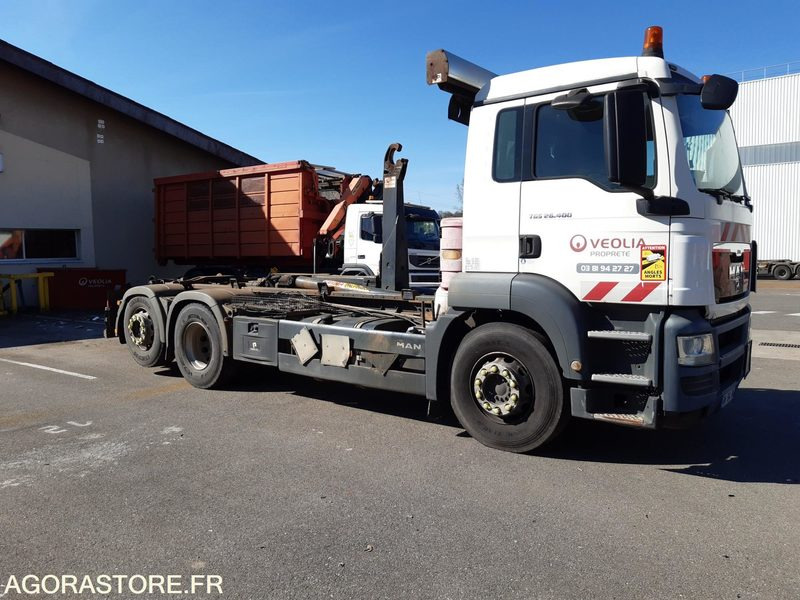 PORTEUR AMPLIROLL MAN TGS 26.400 (R51996) - BRAS GUIMA PALFINGER-2011-563 000 Km - Truck: picture 3 PORTEUR AMPLIROLL MAN TGS 26.400 (R51996) - BRAS GUIMA PALFINGER-2011-563 000 Km - Truck: picture 3