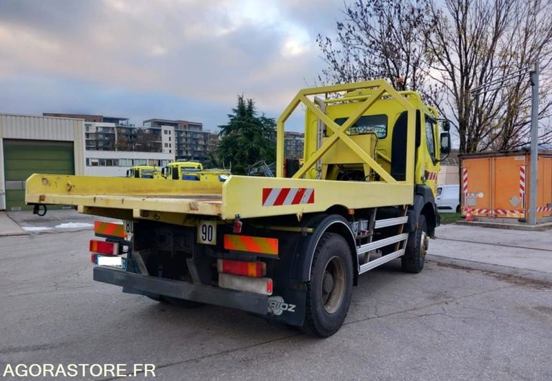 RENAULT KERAX 4x4 - 19T - 2003 - 320 000KM - Truck: picture 5 RENAULT KERAX 4x4 - 19T - 2003 - 320 000KM - Truck: picture 5