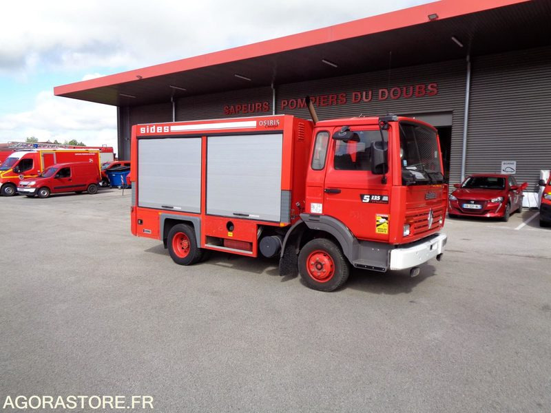 RENAULT S135 AVEC GENERATRICE 220/380V 6189WD25 - Truck: picture 2 RENAULT S135 AVEC GENERATRICE 220/380V 6189WD25 - Truck: picture 2