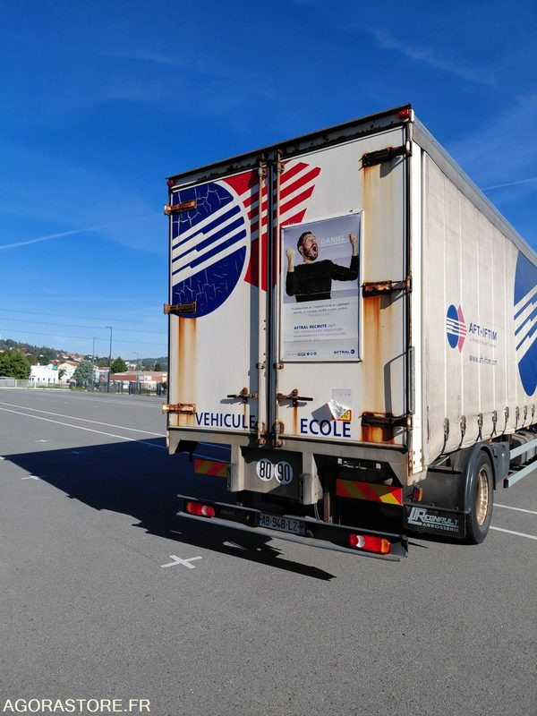 RENAULT midlum 240 - 2009 - 301686 Kms - Truck: picture 3 RENAULT midlum 240 - 2009 - 301686 Kms - Truck: picture 3