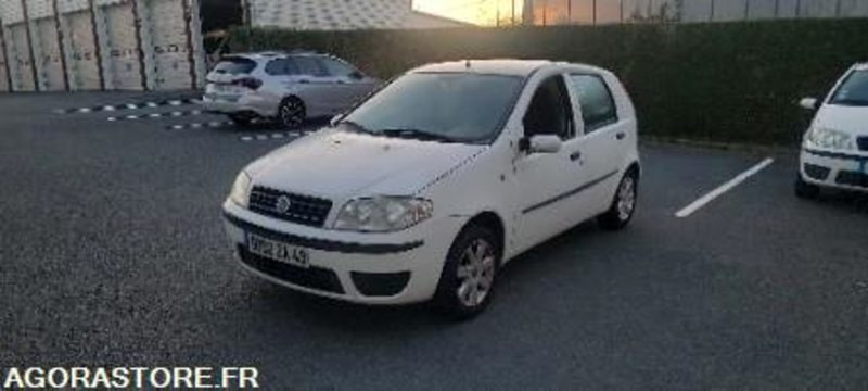 Fiat punto 137166 kms 2005 - Car: picture 1 Fiat punto 137166 kms 2005 - Car: picture 1