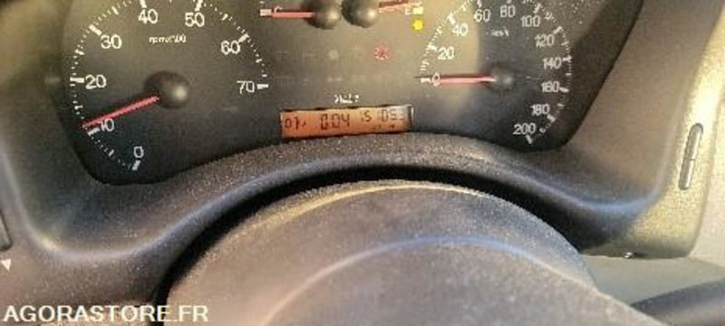 Fiat punto 151053 kms 2002 - Car: picture 4 Fiat punto 151053 kms 2002 - Car: picture 4