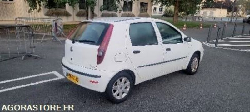 Fiat punto 209968 kms 2005 - Car: picture 2 Fiat punto 209968 kms 2005 - Car: picture 2
