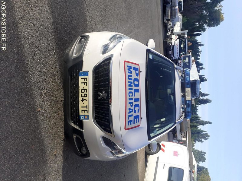 Peugeot 2008 police municipale - SUV: picture 3 Peugeot 2008 police municipale - SUV: picture 3