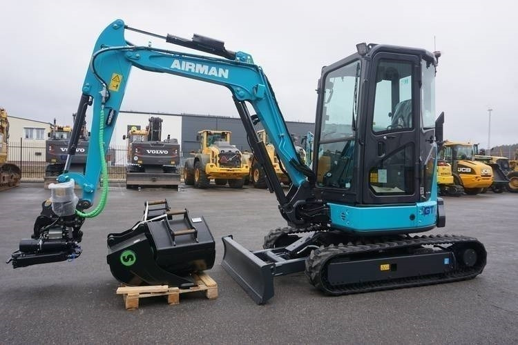 Airman AX 33 U - Mini excavator: picture 2 Airman AX 33 U - Mini excavator: picture 2