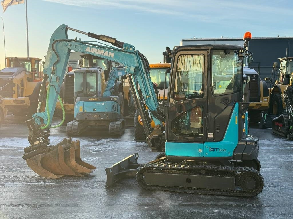 Airman AX 38 U-6 - Mini excavator: picture 3 Airman AX 38 U-6 - Mini excavator: picture 3