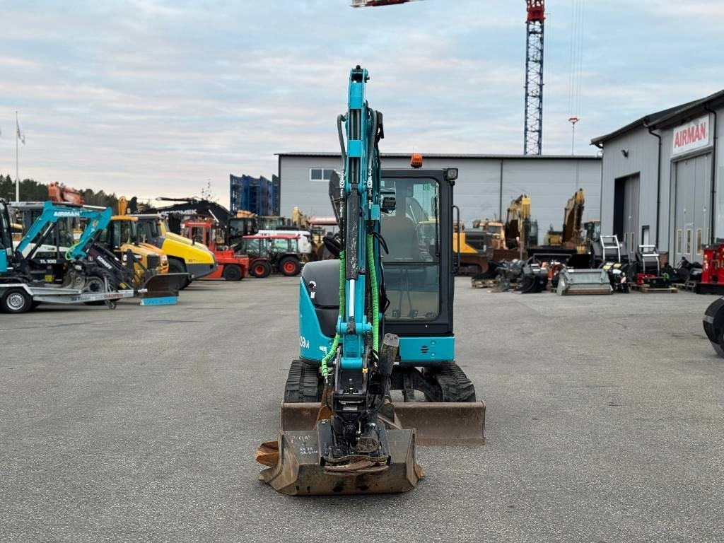 Airman AX 38 U - Mini excavator: picture 2 Airman AX 38 U - Mini excavator: picture 2