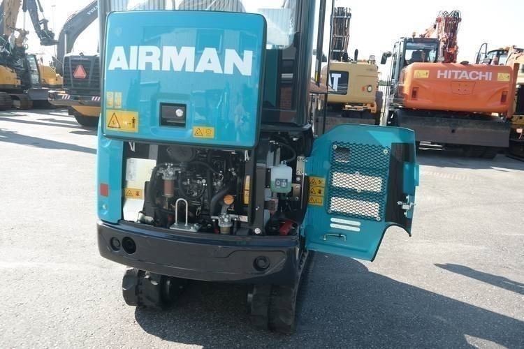 Airman AX19-7 - Mini excavator: picture 2 Airman AX19-7 - Mini excavator: picture 2