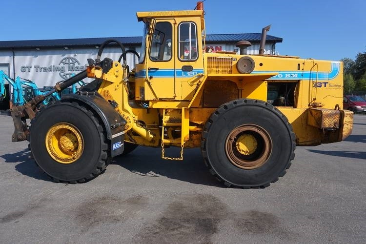 Volvo 120 - Wheel loader: picture 2 Volvo 120 - Wheel loader: picture 2