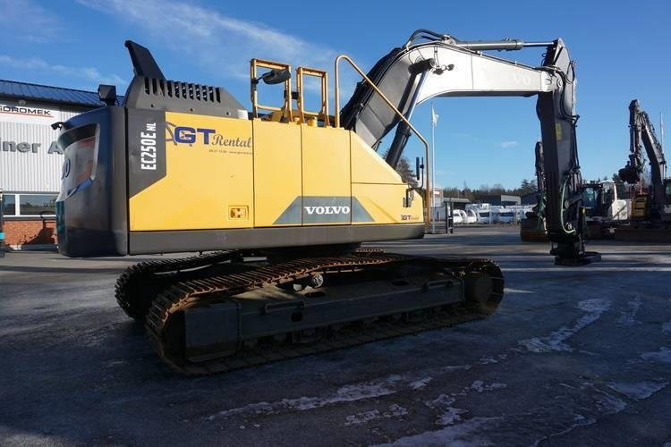 Volvo EC 250 D N L - Crawler excavator: picture 3 Volvo EC 250 D N L - Crawler excavator: picture 3