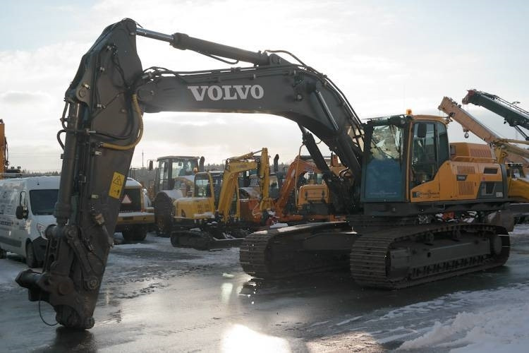 Volvo EC 380 D L - Crawler excavator: picture 1 Volvo EC 380 D L - Crawler excavator: picture 1