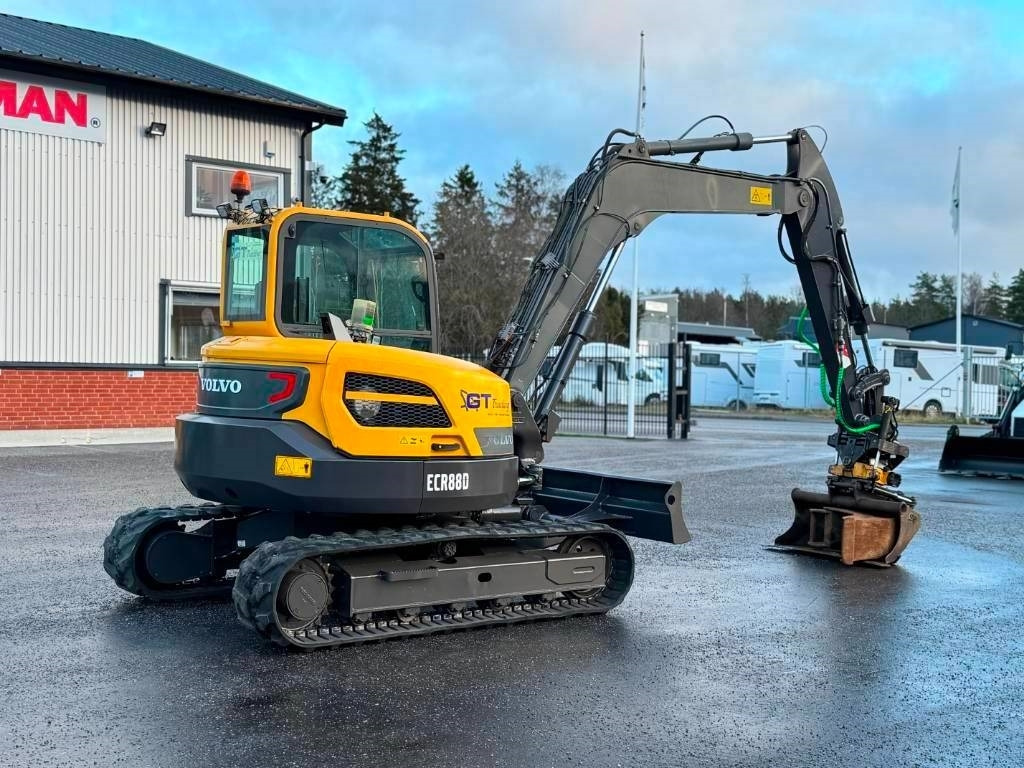 Mini excavator Volvo ECR 88 D: picture 11